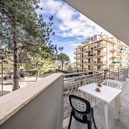 Mare & Comfort - Box Auto - Balcone - Free Wifi *