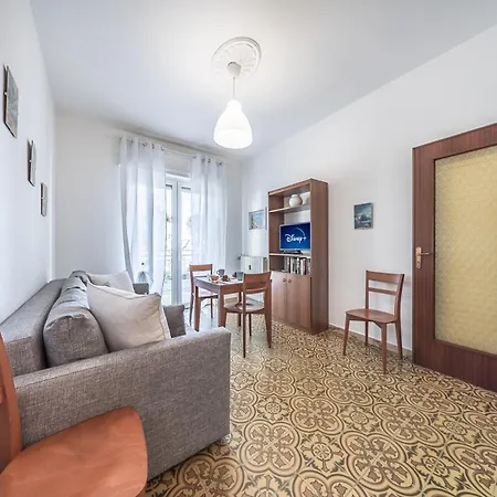 Mare & Comfort - Box Auto - Balcone - Free Wifi Appartamento